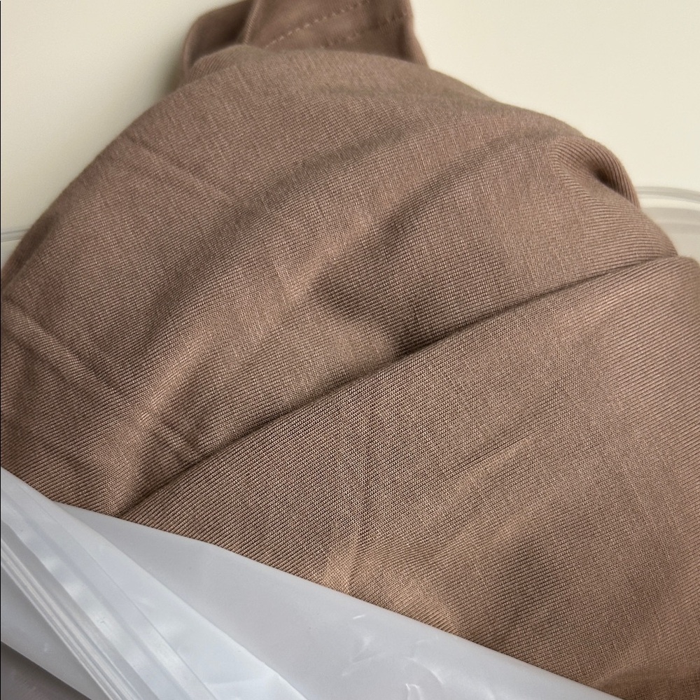 Viral Comfrt Cloud Tee in Mocha 3X - Picture 6 of 6